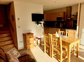 Charmant T3 duplex, parking, proche centre - FR-1-598-62 Les Gets